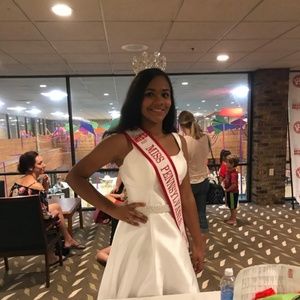 Ashley Lauren Cocktail Dress, size 8